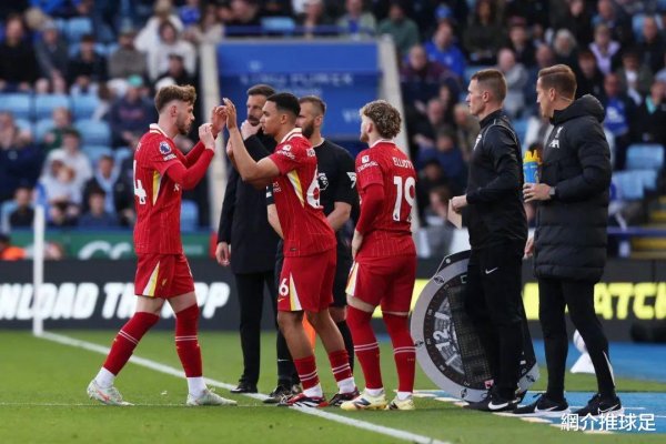 线上炒股配资之家 曼联“半价清仓”霍伊伦德, 豪赌谢什科引爆锋线地震