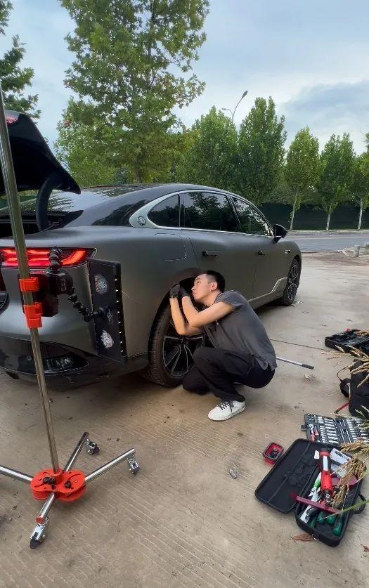 网上正规实盘配资网站 武汉985硕士从程序员转行修汽车，预约订单已排至月底